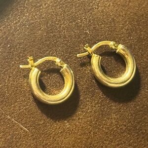 Gold mini hoop earrings
